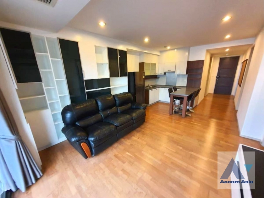  2 Bedrooms  Condominium For Rent in Ratchadapisek, Bangkok  near MRT Thailand Cultural Center (AA41597)