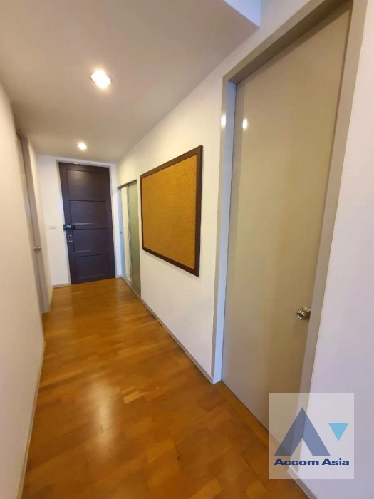  2 Bedrooms  Condominium For Rent in Ratchadapisek, Bangkok  near MRT Thailand Cultural Center (AA41597)