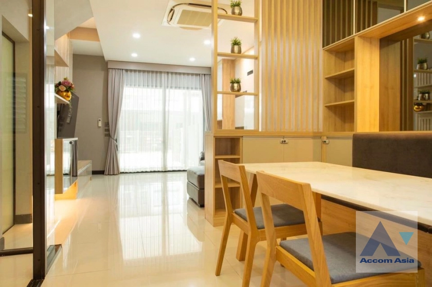  1  3 br Townhouse for rent and sale in Lat phrao ,Bangkok  at Landmark Ekamai-Ramindra AA41598