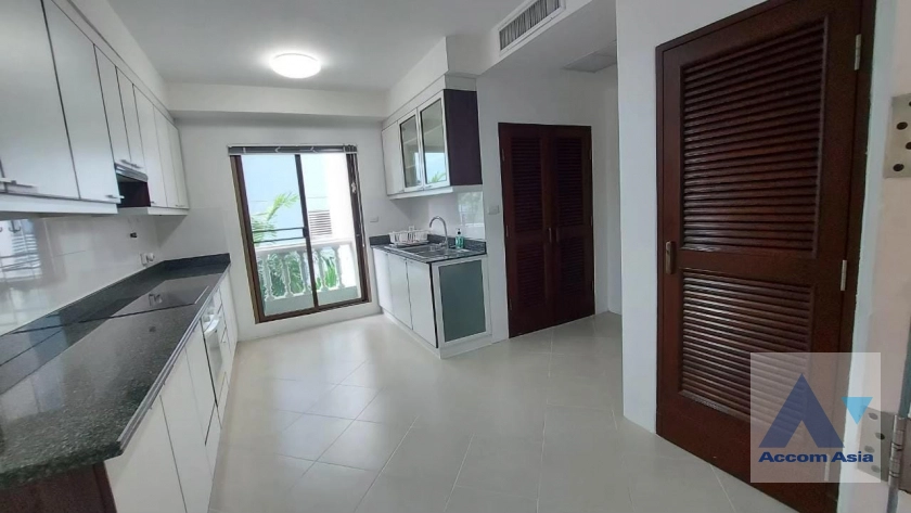 5  2 br Apartment For Rent in Sukhumvit ,Bangkok BTS Thong Lo at Perfect For Big Families AA41599