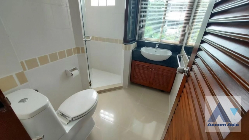 10  2 br Apartment For Rent in Sukhumvit ,Bangkok BTS Thong Lo at Perfect For Big Families AA41599