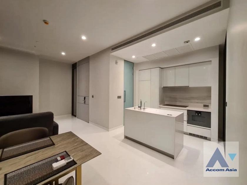  2 Bedrooms  Condominium For Rent in Sukhumvit, Bangkok  near BTS Nana (AA41615)