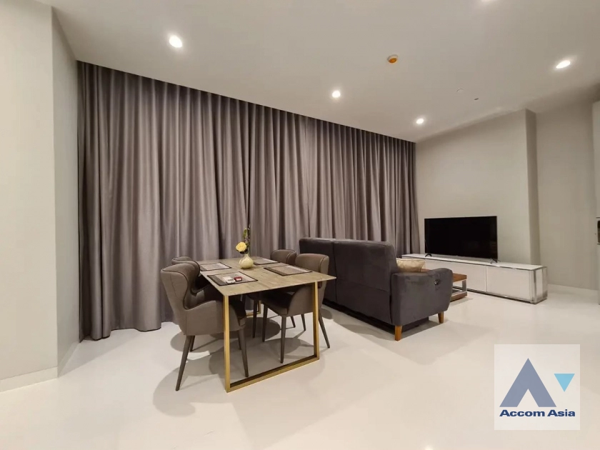  2 Bedrooms  Condominium For Rent in Sukhumvit, Bangkok  near BTS Nana (AA41615)