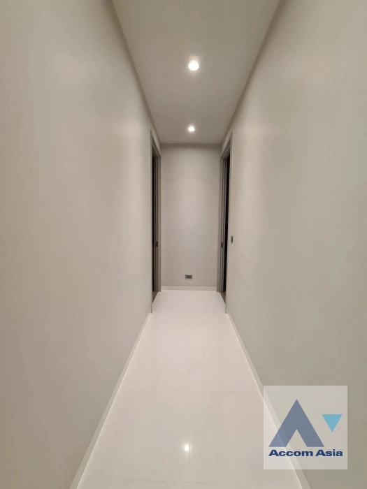  2 Bedrooms  Condominium For Rent in Sukhumvit, Bangkok  near BTS Nana (AA41615)