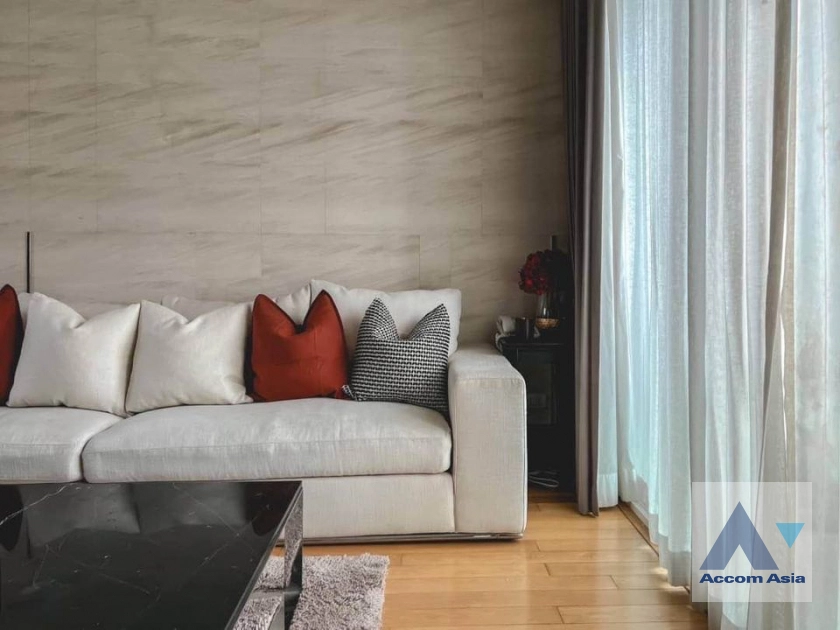  2 Bedrooms  Condominium For Rent in Sukhumvit, Bangkok  near BTS Asok - MRT Sukhumvit (AA41623)