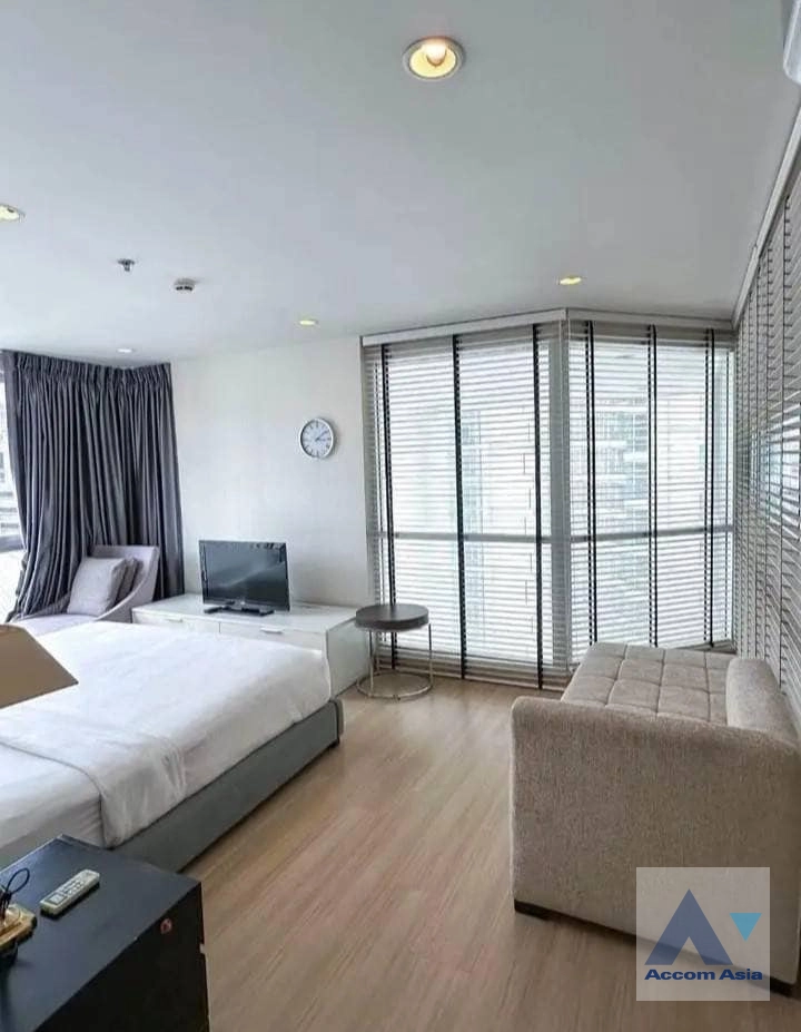 9  2 br Condominium For Rent in Ploenchit ,Bangkok BTS Ratchadamri at The Rajdamri AA41624