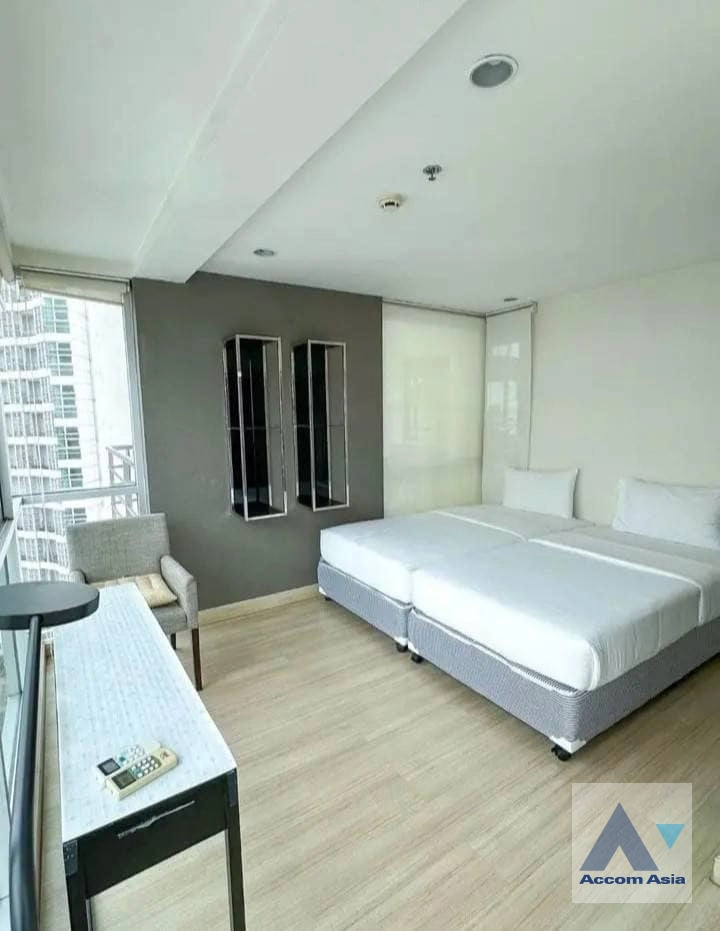 10  2 br Condominium For Rent in Ploenchit ,Bangkok BTS Ratchadamri at The Rajdamri AA41624