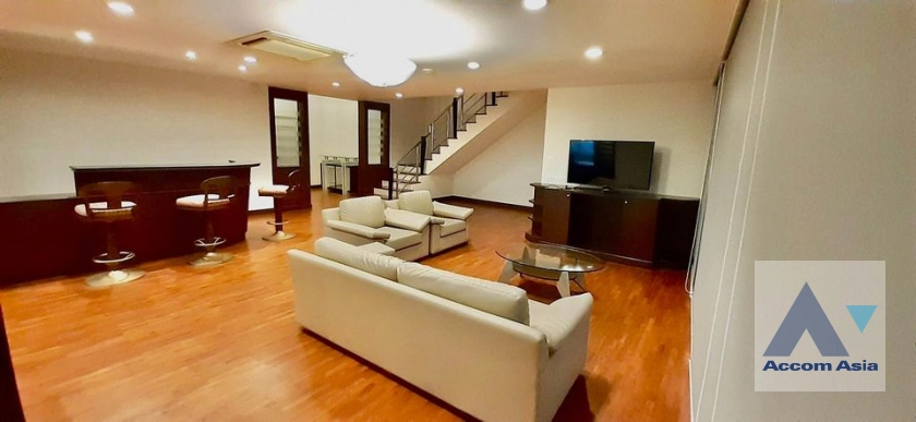 Fully Furnished, Duplex Condo, Penthouse |  4 Bedrooms  Condominium For Rent in Sukhumvit, Bangkok  near BTS Phrom Phong (AA41626)