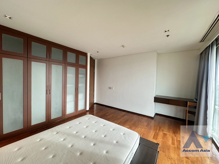 5  3 br Condominium For Rent in Sukhumvit ,Bangkok BTS Asok - MRT Sukhumvit at The Lakes AA41629