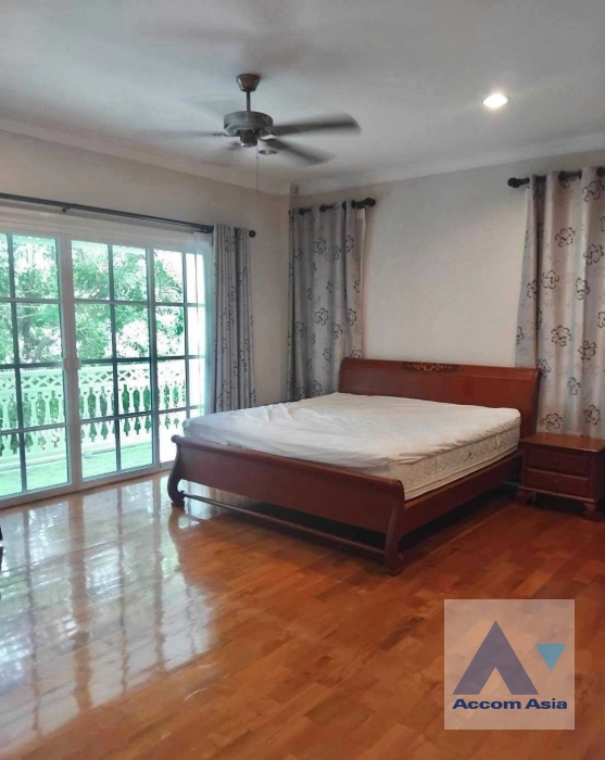 5  3 br House For Rent in Bangna ,Bangkok BTS Bearing at Fantasia Villa 3  AA41631