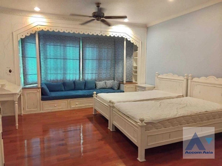 7  3 br House For Rent in Bangna ,Bangkok BTS Bearing at Fantasia Villa 3  AA41631