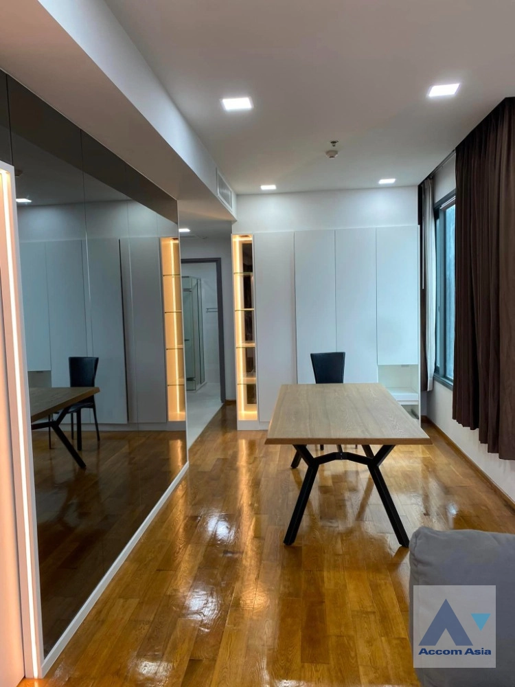  2 Bedrooms  Condominium For Rent & Sale in Sukhumvit, Bangkok  near BTS Thong Lo (AA41638)