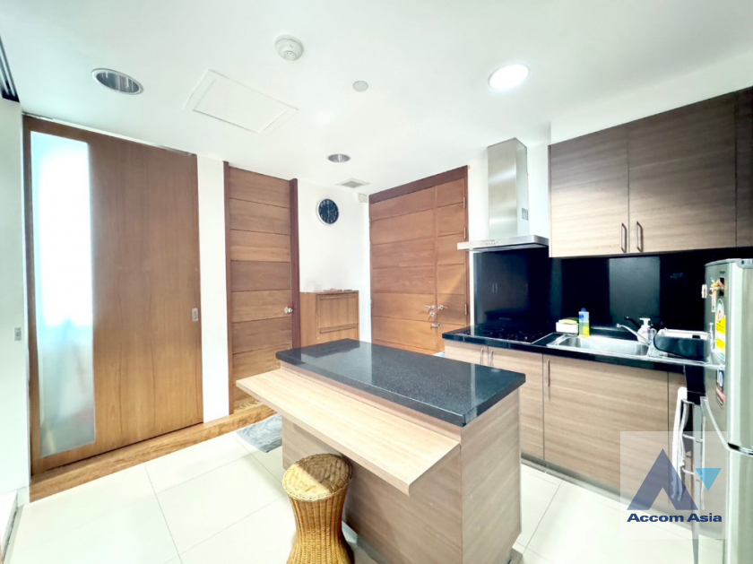 13  4 br Condominium For Sale in Ploenchit ,Bangkok BTS Chitlom at The Park Chidlom AA41642