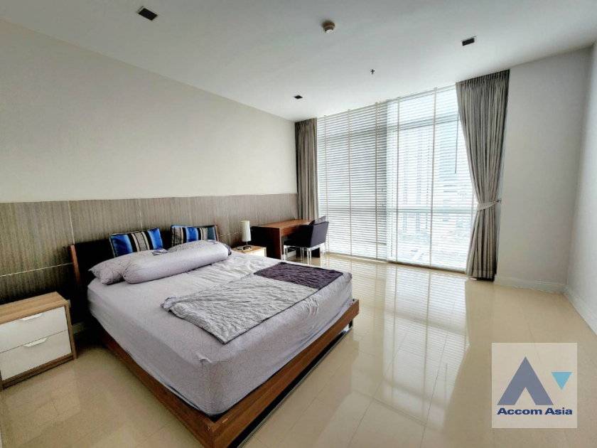 22  4 br Condominium For Sale in Ploenchit ,Bangkok BTS Chitlom at The Park Chidlom AA41642