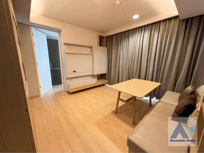  1 Bedroom  Condominium For Rent & Sale in Sukhumvit, Bangkok  near BTS Phrom Phong (AA41645)