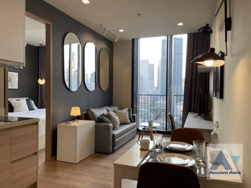  1 Bedroom  Condominium For Rent & Sale in Sukhumvit, Bangkok  near BTS Phrom Phong (AA41651)