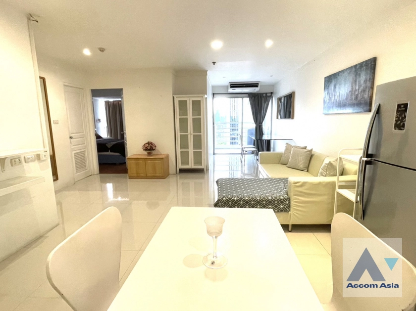  2 Bedrooms  Condominium For Rent in Sukhumvit, Bangkok  near BTS Phrom Phong (AA41654)