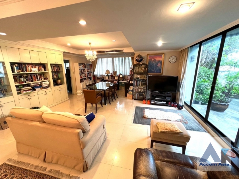 Huge Terrace, Duplex Condo |  3 Bedrooms  Condominium For Sale in Sukhumvit, Bangkok  near BTS Phrom Phong (AA41655)