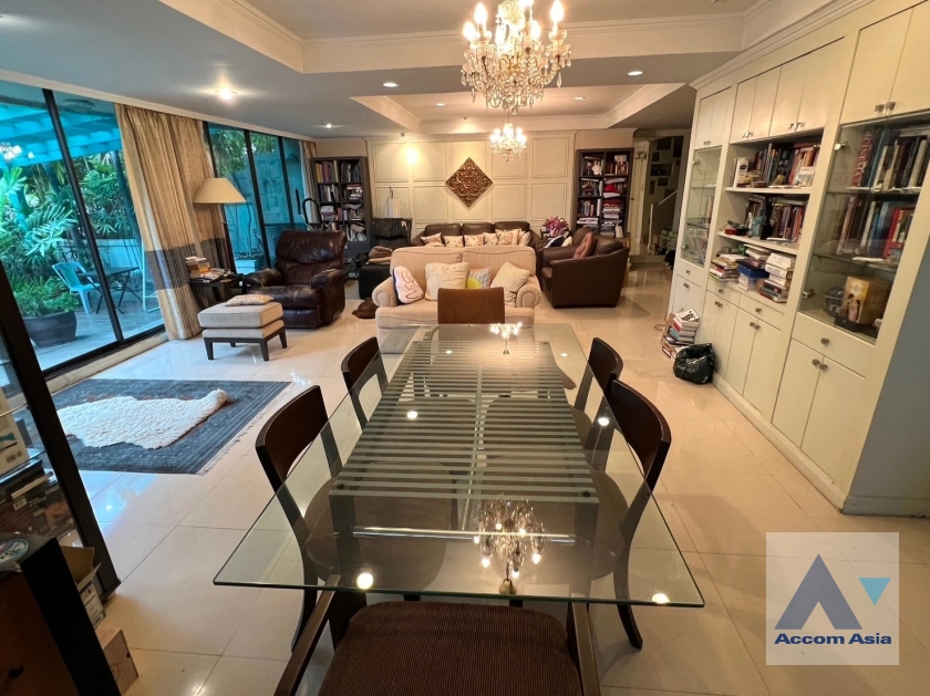 Huge Terrace, Duplex Condo |  3 Bedrooms  Condominium For Sale in Sukhumvit, Bangkok  near BTS Phrom Phong (AA41655)