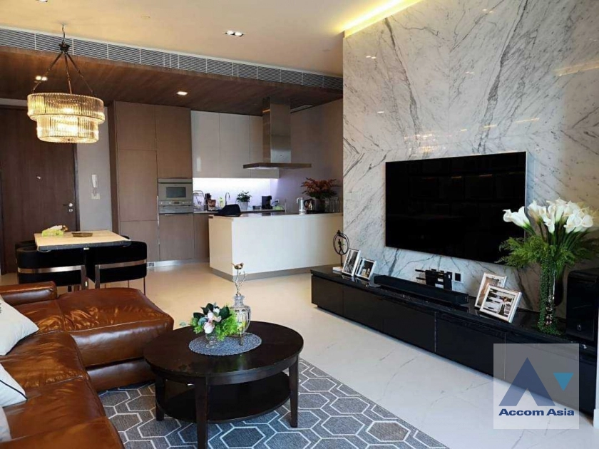  2 Bedrooms  Condominium For Rent in Ploenchit, Bangkok  near BTS Ratchadamri (AA41679)