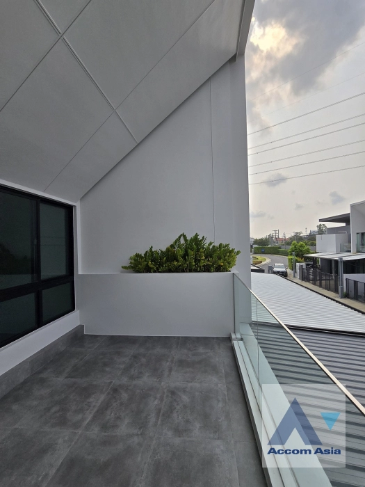 39  3 br Townhouse For Rent in Bangna ,Bangkok  at Vive Bangna km.7 AA41696