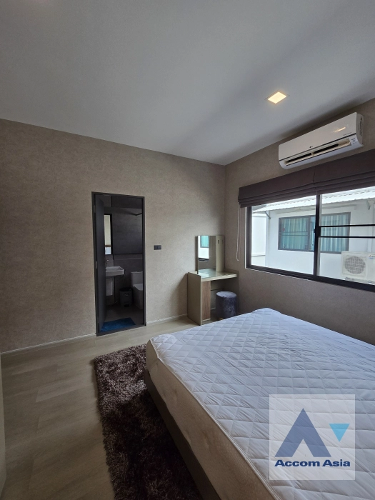 32  3 br Townhouse For Rent in Bangna ,Bangkok  at Vive Bangna km.7 AA41696