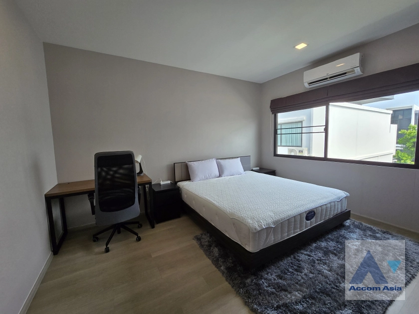 29  3 br Townhouse For Rent in Bangna ,Bangkok  at Vive Bangna km.7 AA41696