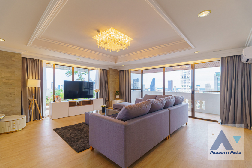 6  4 br Apartment For Rent in Sukhumvit ,Bangkok BTS Phrom Phong at Pet friendly - High rise Apartment AA41703