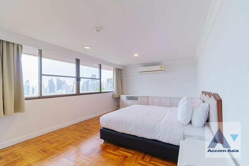 29  4 br Apartment For Rent in Sukhumvit ,Bangkok BTS Phrom Phong at Pet friendly - High rise Apartment AA41703