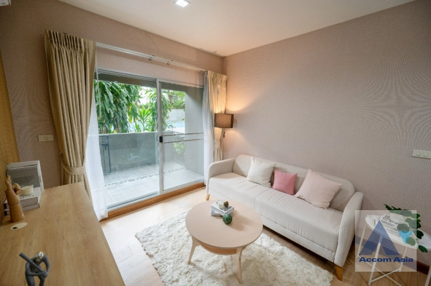 Newly renovated |  2 Bedrooms  Condominium For Sale in Sukhumvit, Bangkok  near BTS Phrom Phong (AA41706)