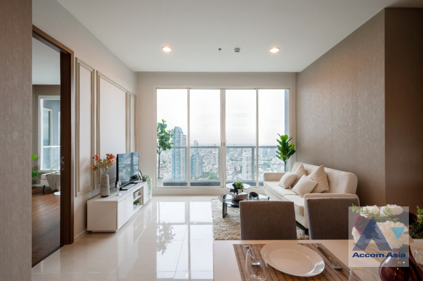 Menam Residences Condominium  2 Bedroom for Sale BTS Saphan Taksin in Rama3 Bangkok