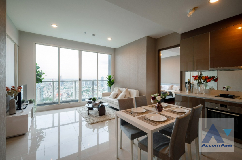 9  2 br Condominium For Sale in Rama 3 ,Bangkok BTS Saphan Taksin at Menam Residences AA41709