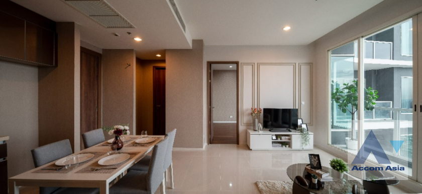 13  2 br Condominium For Sale in Rama 3 ,Bangkok BTS Saphan Taksin at Menam Residences AA41709