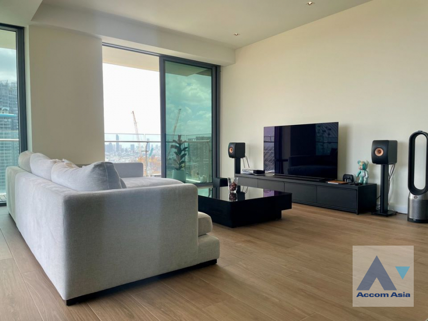 4  2 br Condominium For Sale in Charoenkrung ,Bangkok BRT Wat Dan at The Pano AA41715