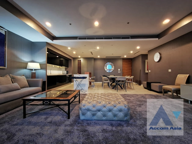  2 Bedrooms  Condominium For Rent in Charoennakorn, Bangkok  near BTS Krung Thon Buri (AA41717)