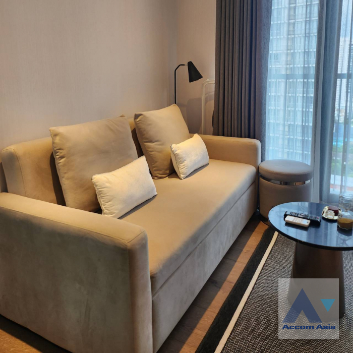 Fully Furnished |  1 Bedroom  Condominium For Rent in Sukhumvit, Bangkok  near BTS Phrom Phong (AA41718)