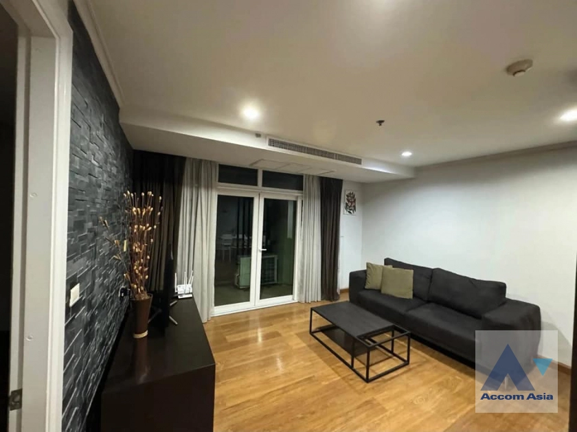  3 Bedrooms  Condominium For Rent in Sukhumvit, Bangkok  near BTS Asok - MRT Sukhumvit (AA41722)