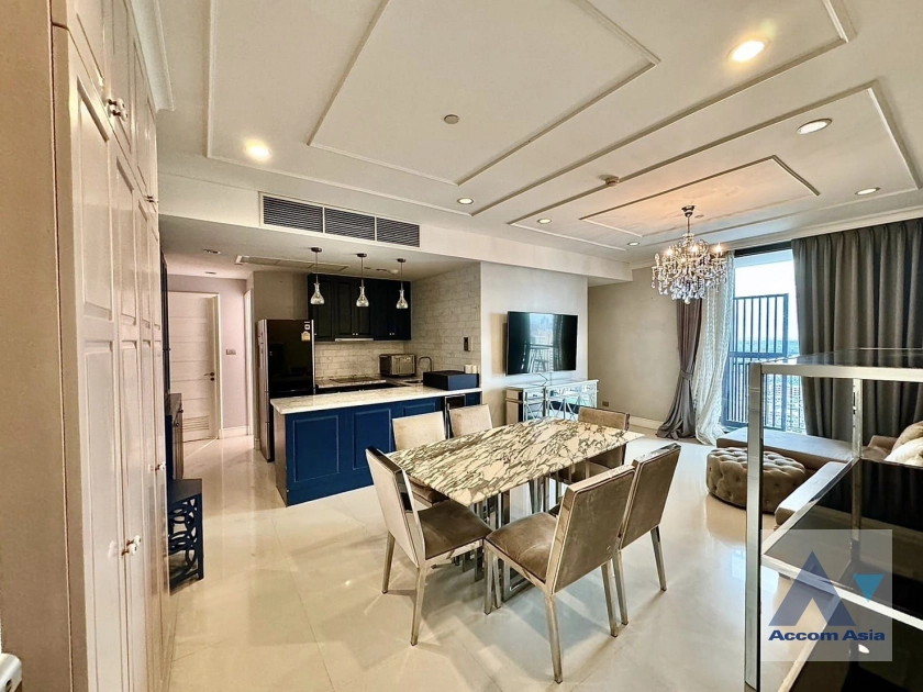 Pet friendly |  2 Bedrooms  Condominium For Rent & Sale in Sukhumvit, Bangkok  near BTS Phrom Phong (AA41725)