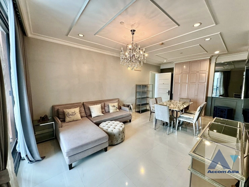 Pet friendly |  2 Bedrooms  Condominium For Rent & Sale in Sukhumvit, Bangkok  near BTS Phrom Phong (AA41725)