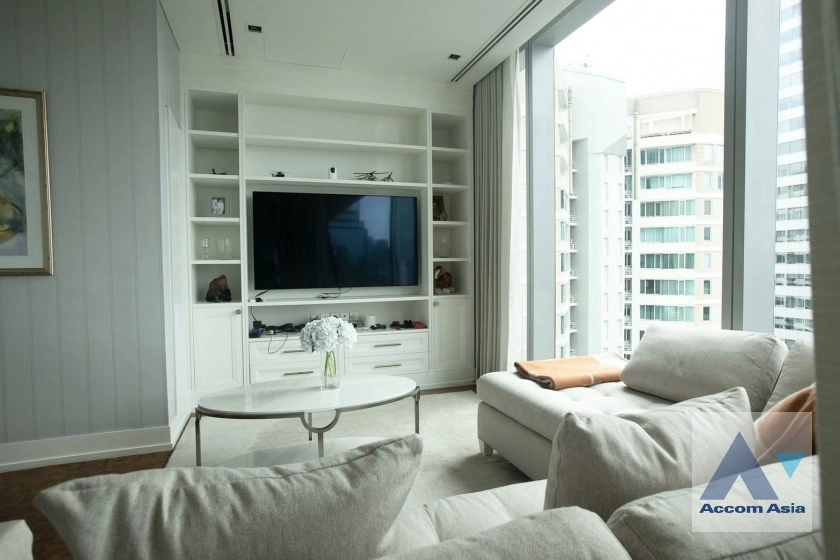  2  3 br Condominium For Sale in Silom ,Bangkok BTS Chong Nonsi at The Ritz Carlton Residences AA41726