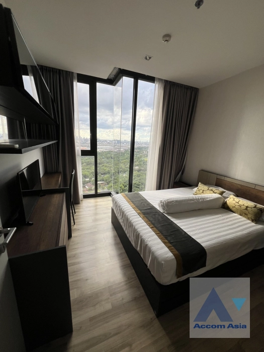  1 Bedroom  Condominium For Rent in Phaholyothin, Bangkok  near BTS Mo-Chit - MRT Chatuchak Park (AA41727)