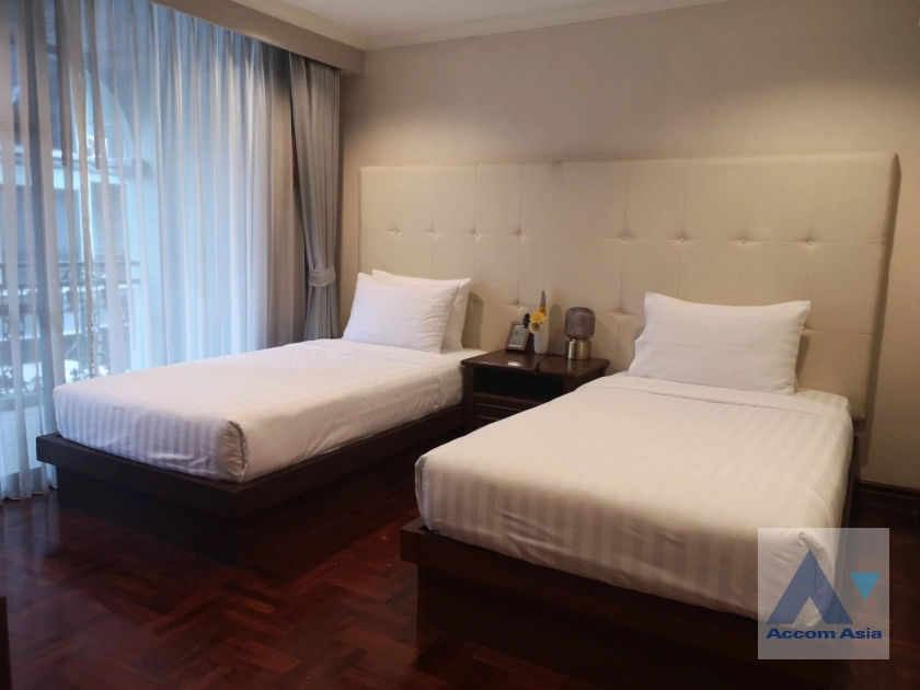 6  3 br Apartment For Rent in Ploenchit ,Bangkok BTS Ploenchit at Residence of Bangkok AA41729