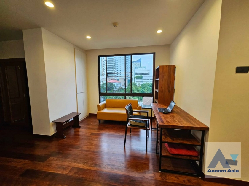  3 Bedrooms  Condominium For Rent & Sale in Sukhumvit, Bangkok  near BTS Phrom Phong (AA41737)