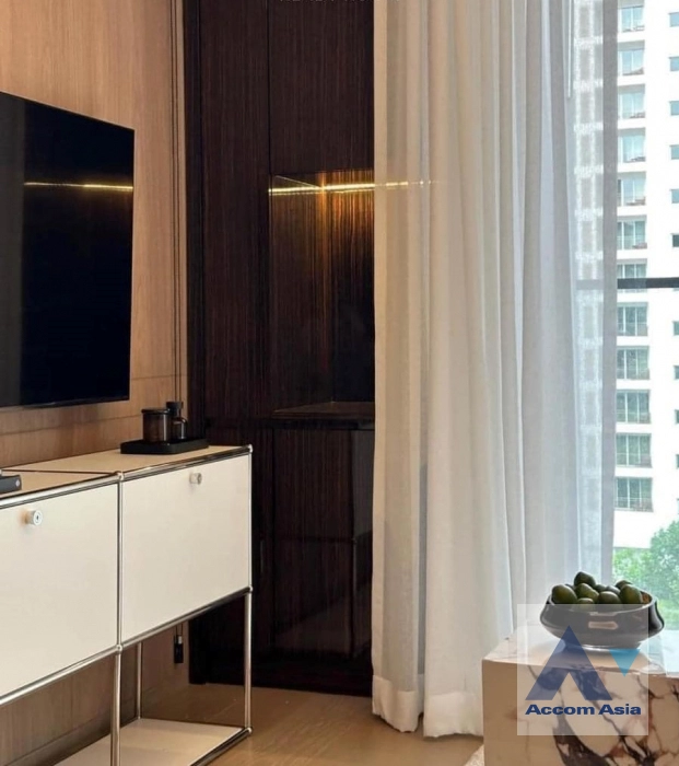 6  1 br Condominium For Rent in Ploenchit ,Bangkok BTS Ploenchit at Tonson One Residence AA41738