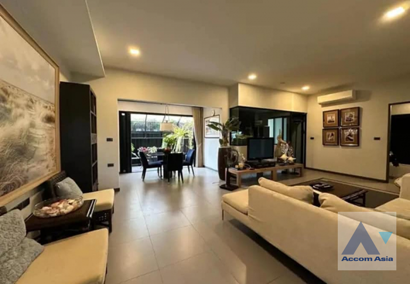  1  3 br Townhouse for rent and sale in Bangna ,Bangkok  at Vive Bangna km.7 AA41747