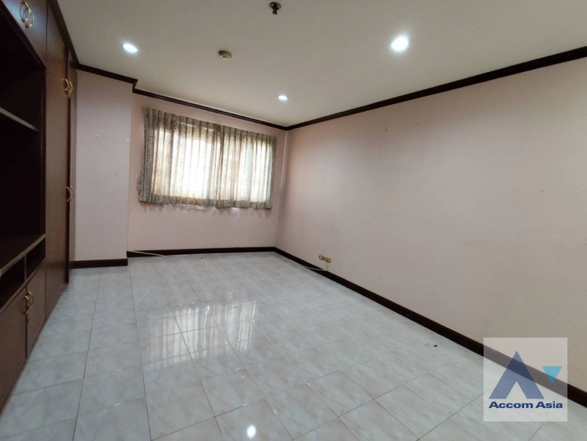 5  3 br Condominium For Sale in Sukhumvit ,Bangkok BTS Thong Lo at Top View AA41749