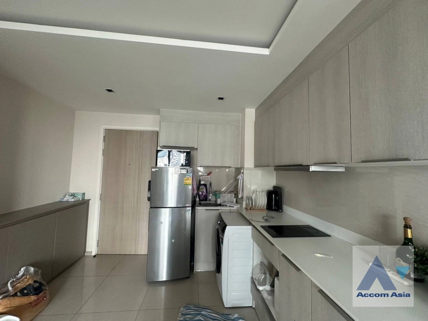  2 Bedrooms  Condominium For Sale in Sukhumvit, Bangkok  near BTS Thong Lo (AA41751)