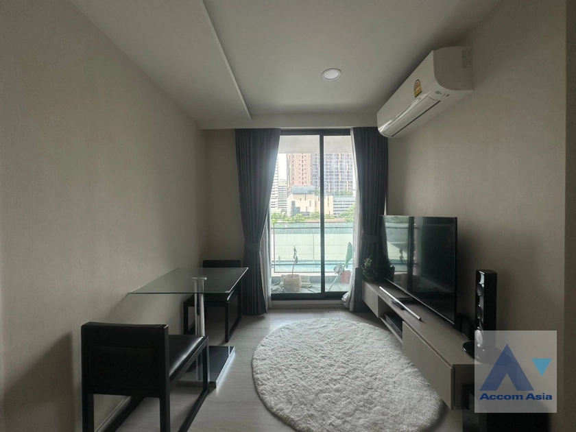  2 Bedrooms  Condominium For Sale in Sukhumvit, Bangkok  near BTS Thong Lo (AA41751)