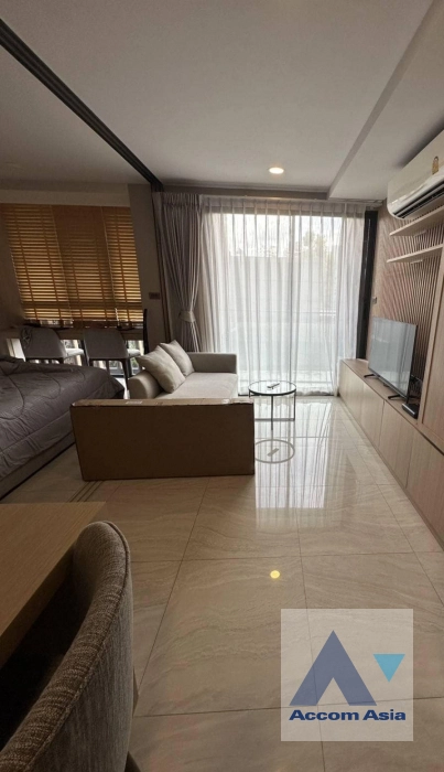 Fully Furnished |  1 Bedroom  Condominium For Rent in Sukhumvit, Bangkok  near BTS Asok - MRT Sukhumvit (AA41777)