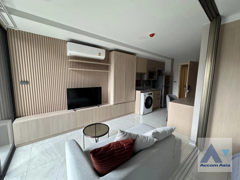 Fully Furnished |  1 Bedroom  Condominium For Rent in Sukhumvit, Bangkok  near BTS Asok - MRT Sukhumvit (AA41777)